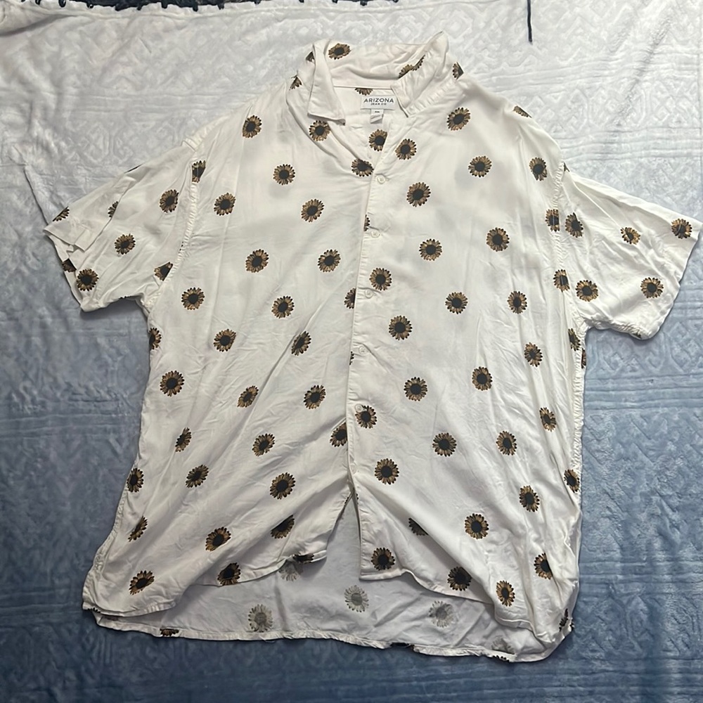 Sunflower button up